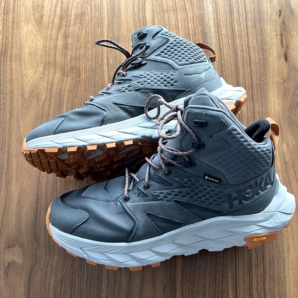 Hoka M Anacapa Mid GTX hiking/trail running shoes